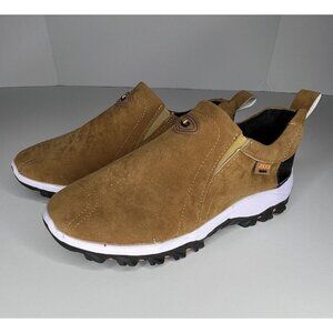 ZUODI SPORT SHOES  Mens Size 8.5 Very Light Weight Newbuck Brown Slip On's